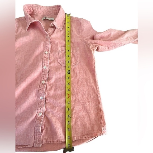 Old Navy Button Down Long Sleeve Shirt • Used • Size: XS - Picture 6 of 6